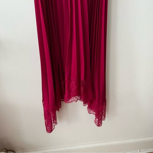 ALC Matilda Pleated Lace-Trim Midi Dress in Magenta - Picture 5 of 8